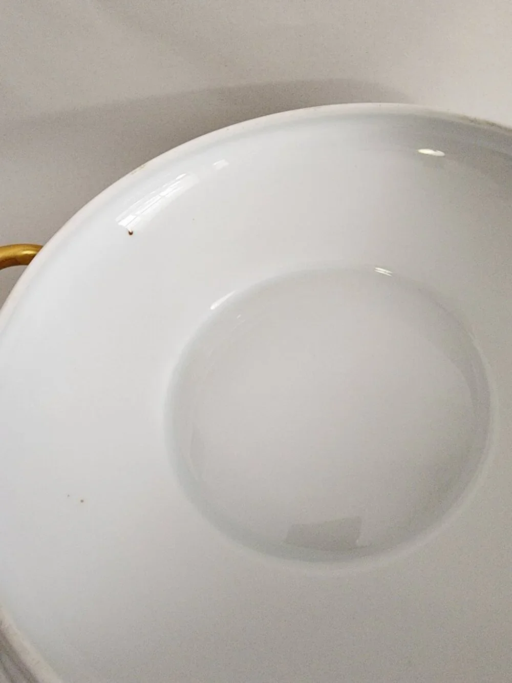 Vintage Heinrich & Co H&C Selb Bavaria Covered Serving Bowl White Gold Trim